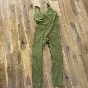 Lululemon army green bodysuit